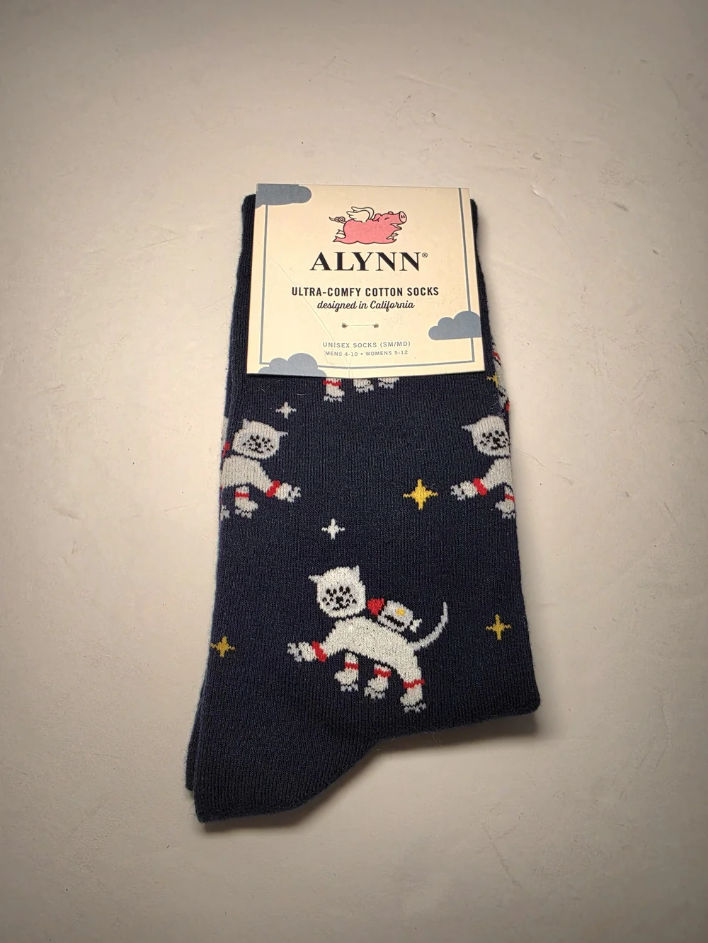 NWT Alynn Navy Cat Pattern Cotton Novelty Socks Woman's 5-12 Men's Size 4-10